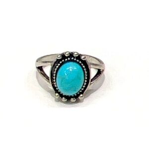 Victorian Vintage Like Faux Turquoise Stone color Silver plated Ring